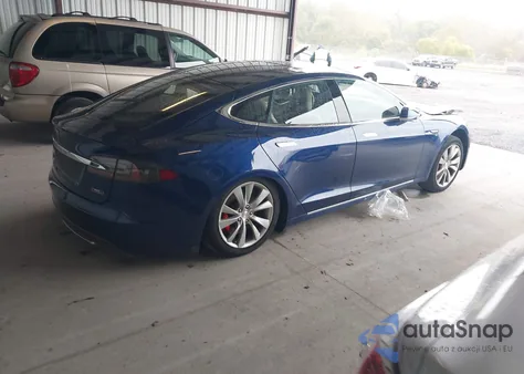 2015 Tesla Model S 85D/P85D z USA, uszkodzony, nr VIN 5YJSA1H48FF088454